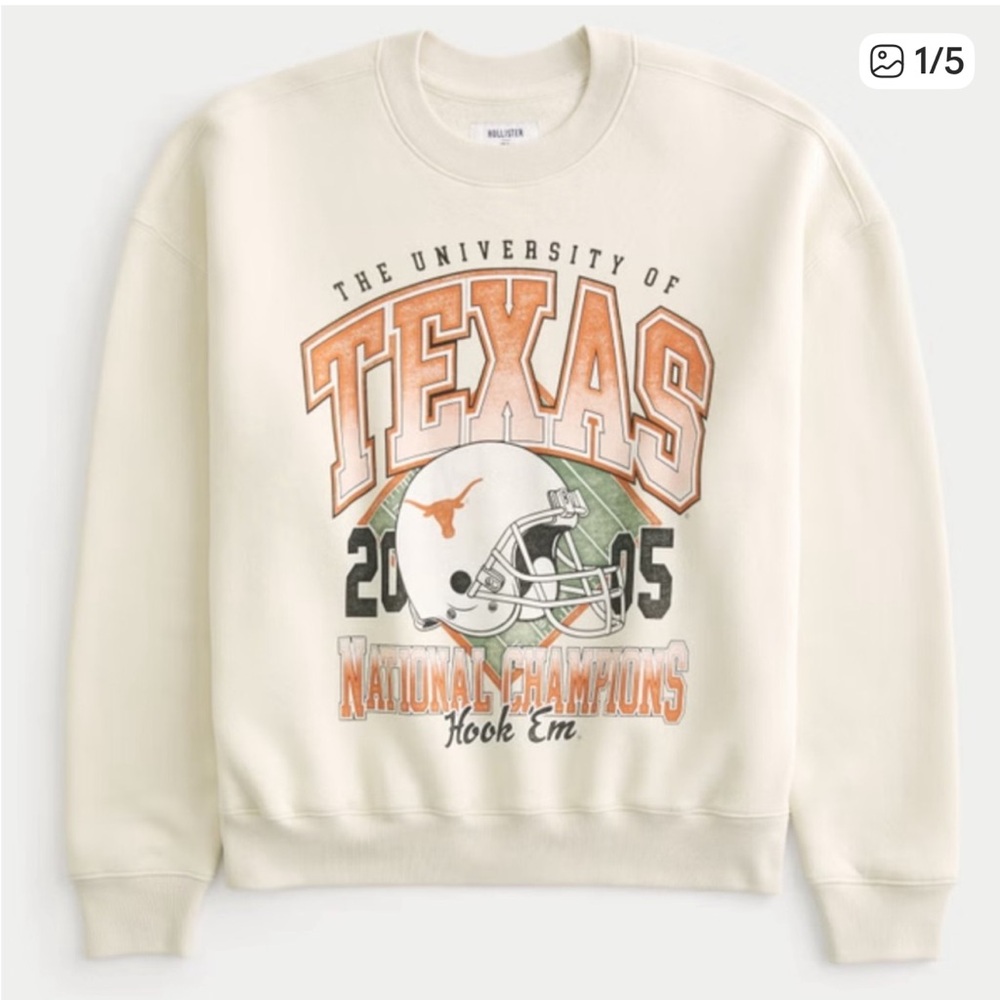 Hollister Cream Texas National Champions Graphic Sweater
